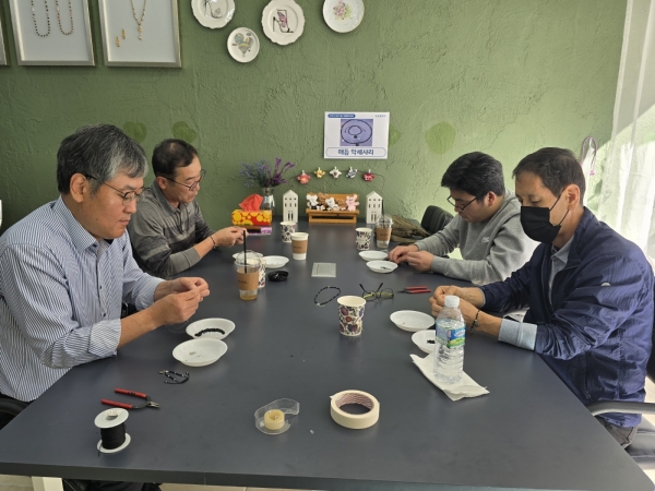 포담 갤러리3.jpg
