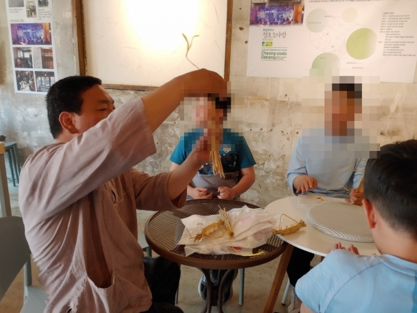 [꾸미기]5_63eUd018svc122xt6bqrnpg7_bsap8u.jpg